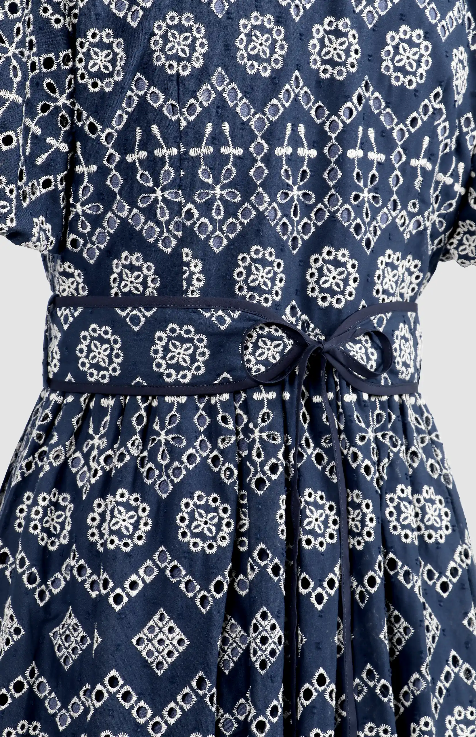 Pringle Rea Embroidered Midi Dress - Image 5